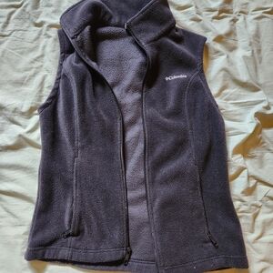 Columbia Black Fleece Vest
